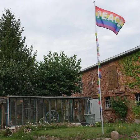 Ferien- Und Gaestewohnung Zallnerhof Am Elberadweg In Steutz