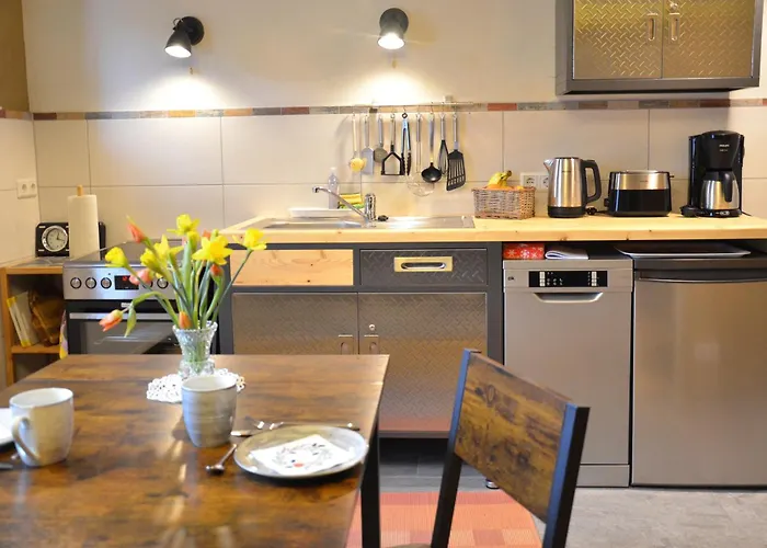 Ferien- Und Gaestewohnung Zallnerhof Am Elberadweg In * Steutz