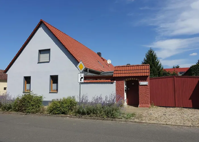 Ferien- Und Gaestewohnung Zallnerhof Am Elberadweg In * Steutz